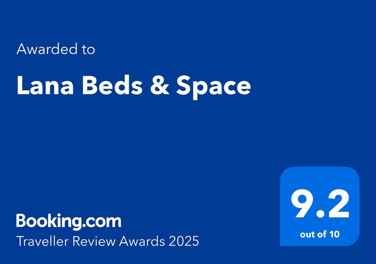 Lana Beds & Space Chiang Mai Luaran gambar